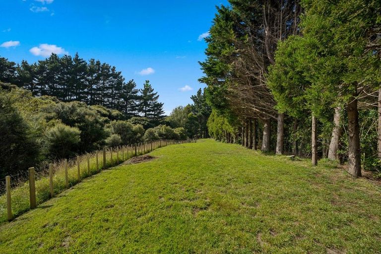 Photo of property in 74 Coroglen Rise, Pukerua Bay, 5026
