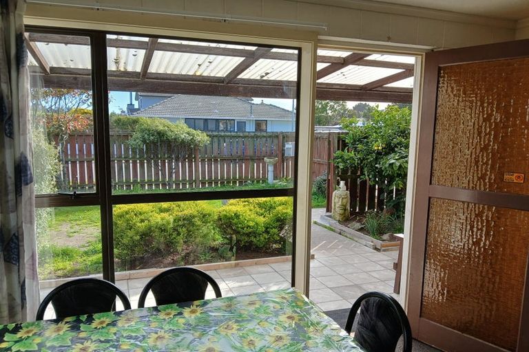 Photo of property in 122 Effingham Street, North New Brighton, Christchurch, 8083
