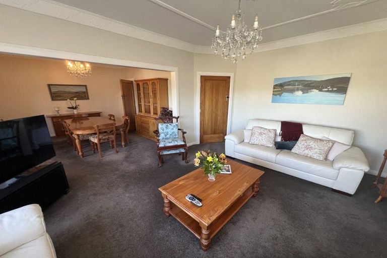 Photo of property in 8 Raumati Terrace, Khandallah, Wellington, 6035