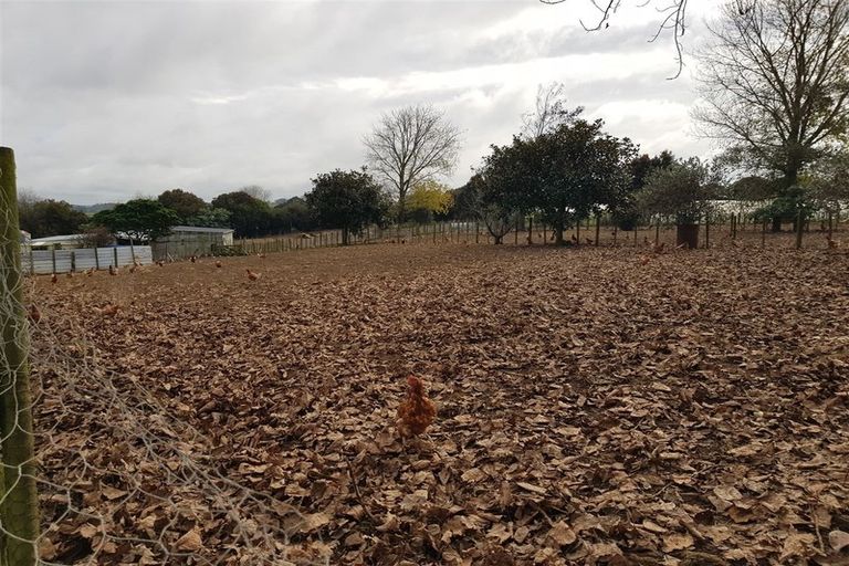 Photo of property in 389 Waiuku Road, Puni, Pukekohe, 2678