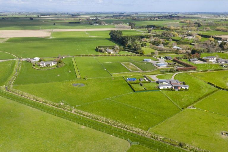 Photo of property in 171 Oroua Road, Kairanga, Palmerston North, 4475