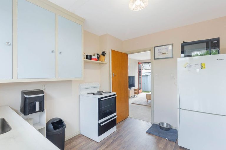 Photo of property in 4/38 North Avon Road, Richmond, Christchurch, 8013