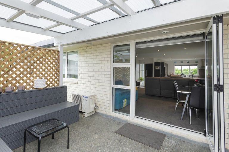 Photo of property in 15 Silverstone Place, Lytton West, Gisborne, 4010