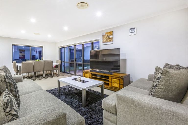 Photo of property in 23 Nelson Avenue, Aotea, Porirua, 5024