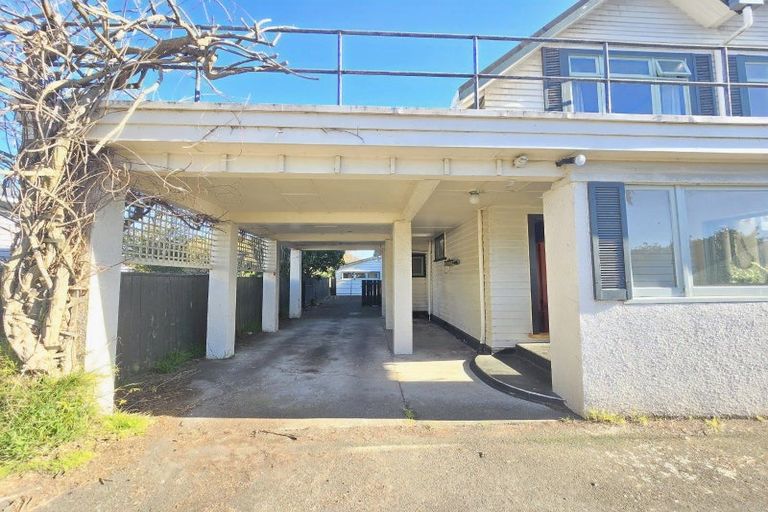 Photo of property in 36 Roy Street, Palmerston North, 4410