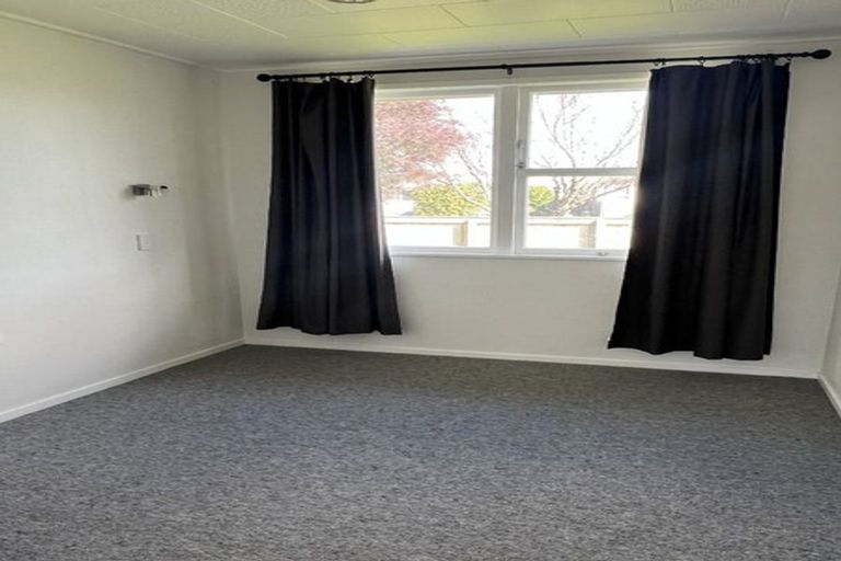 Photo of property in 2 Tasman Street, Havelock North, 4130