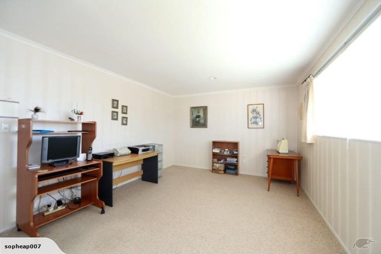 Photo of property in 51a Murphy Road, Taradale, Napier, 4112