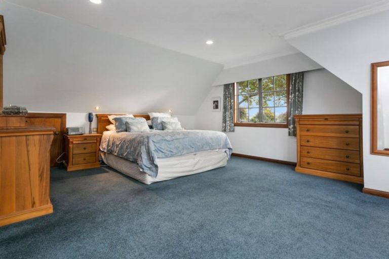 Photo of property in 85 Hall Street, Cambridge, 3434