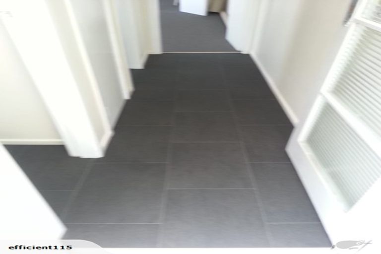 Photo of property in 12 Mataroa Avenue, Northland, Wellington, 6012