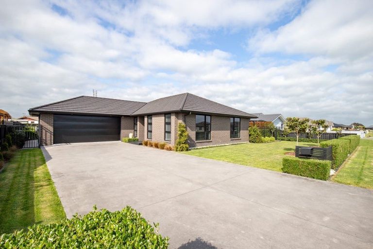 Photo of property in 5 Costello Drive, Ngatea, 3503