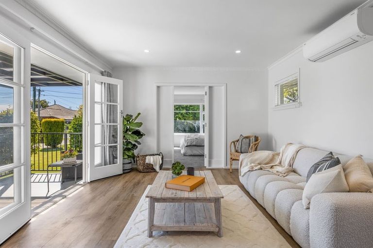 Photo of property in 169 Cashmere Road, Hoon Hay, Christchurch, 8025