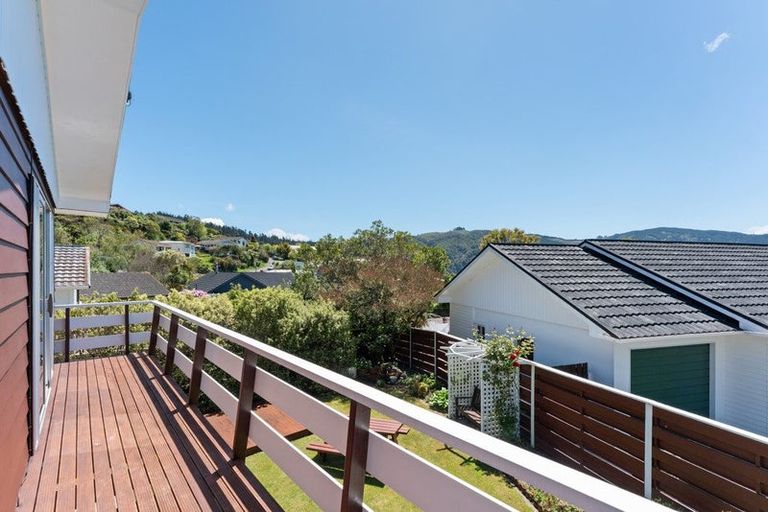 Photo of property in 1 Dunrobin Grove, Silverstream, Upper Hutt, 5019