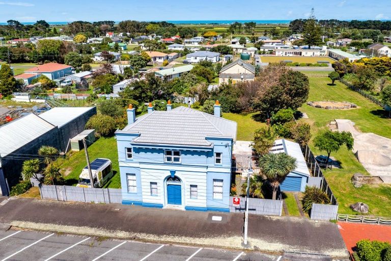 Photo of property in 58 South Road, Manaia, 4612