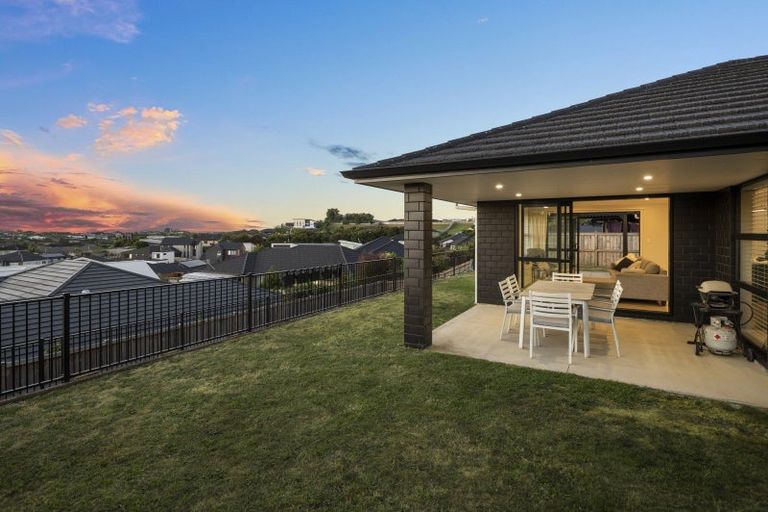 Photo of property in 57 Lisle Farm Drive, Pukekohe, 2120