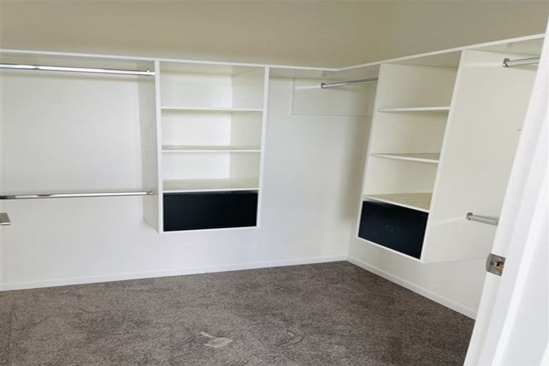 Photo of property in 12 Woven Place, Karaka, 2113