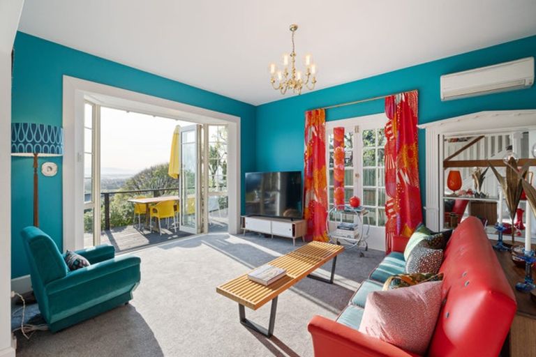 Photo of property in 83 Hackthorne Road, Cashmere, Christchurch, 8022