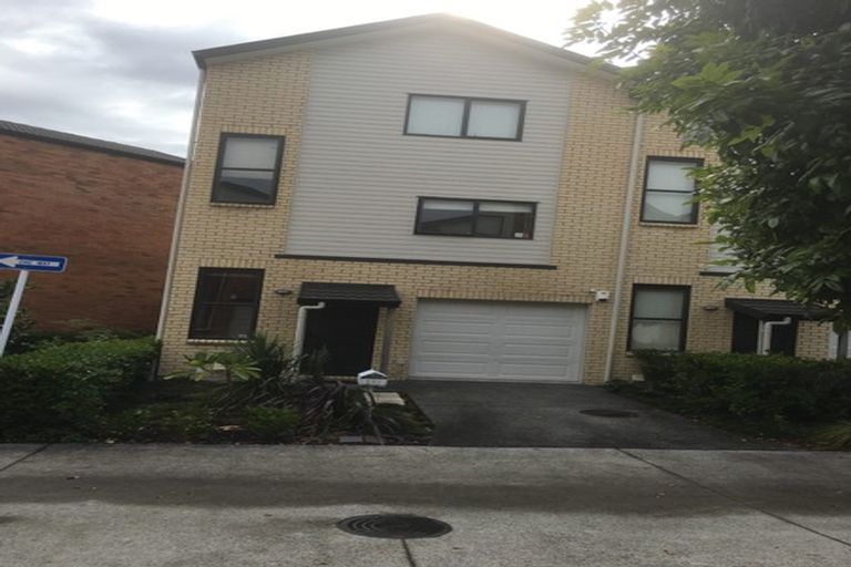 Photo of property in St Claire Village, 221/172 Mcleod Road, Te Atatu South, Auckland, 0610
