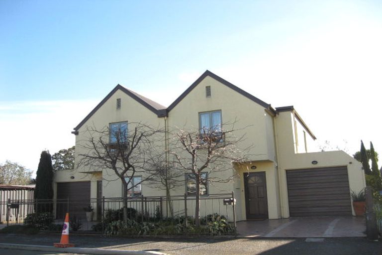 Photo of property in 9 Derby Street, St Albans, Christchurch, 8014