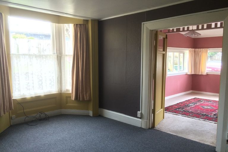 Photo of property in 24a Ross Street, Marton, 4710