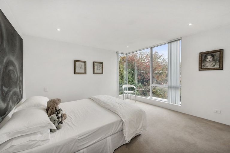 Photo of property in 1a Hamilton Parade, Hamilton Central, Hamilton, 3204