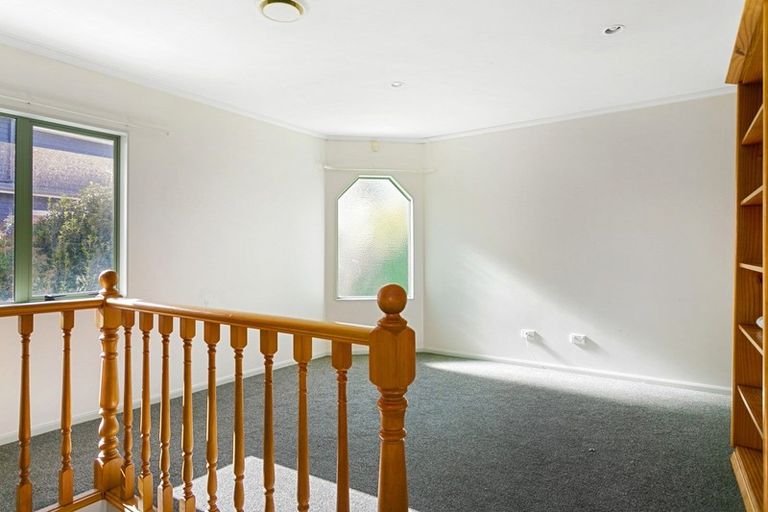 Photo of property in 38 Kurupae Road, Hilltop, Taupo, 3330