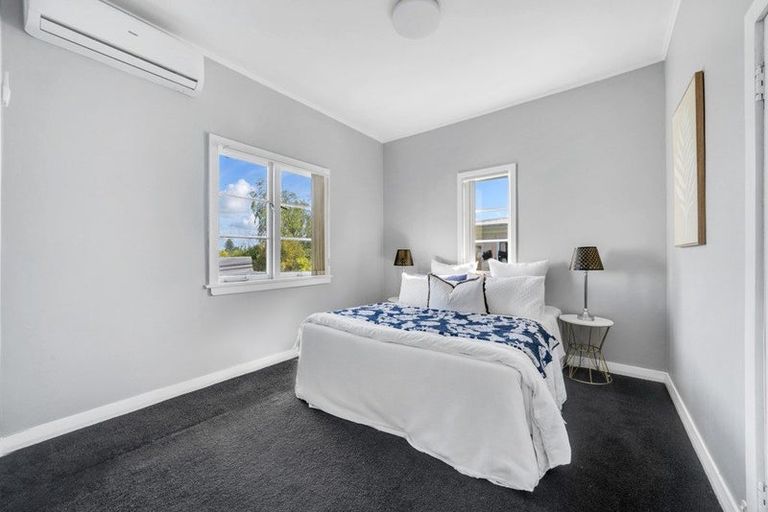 Photo of property in 1/30 Hillcrest Road, Papatoetoe, Auckland, 2025