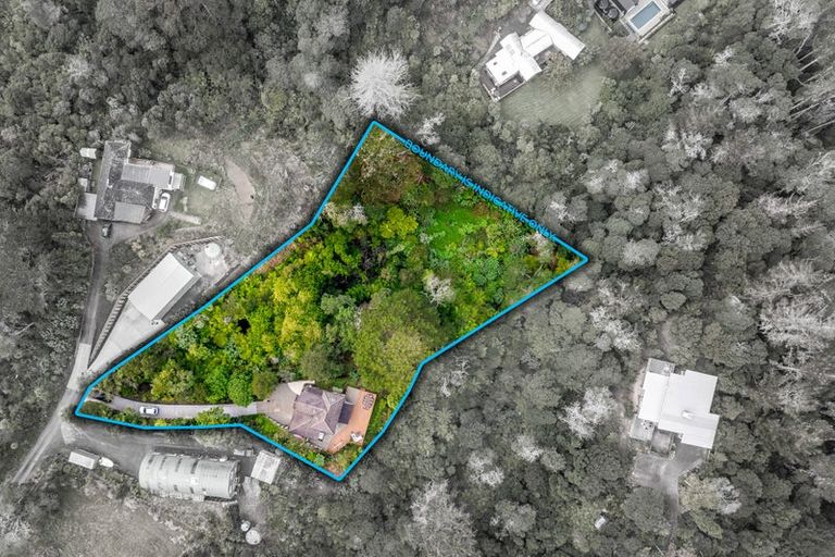 Photo of property in 1143a Whangaparaoa Road, Tindalls Beach, Whangaparaoa, 0930
