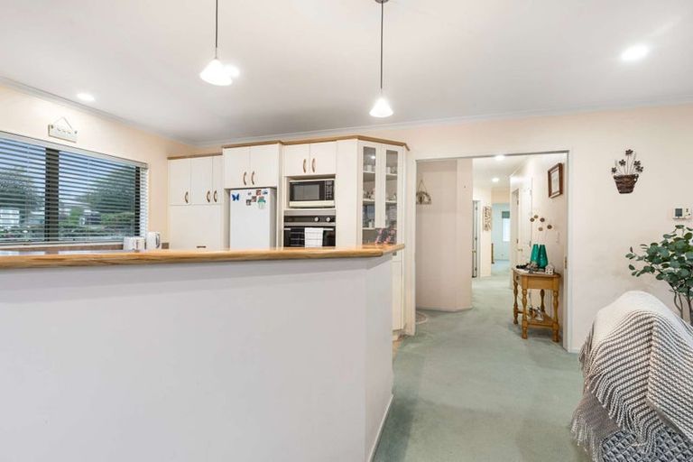 Photo of property in 55 Basley Road, Owhata, Rotorua, 3010