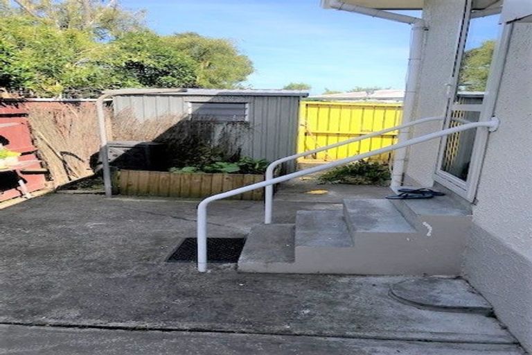 Photo of property in 1/11 Cornwall Place, Stoke, Nelson, 7011