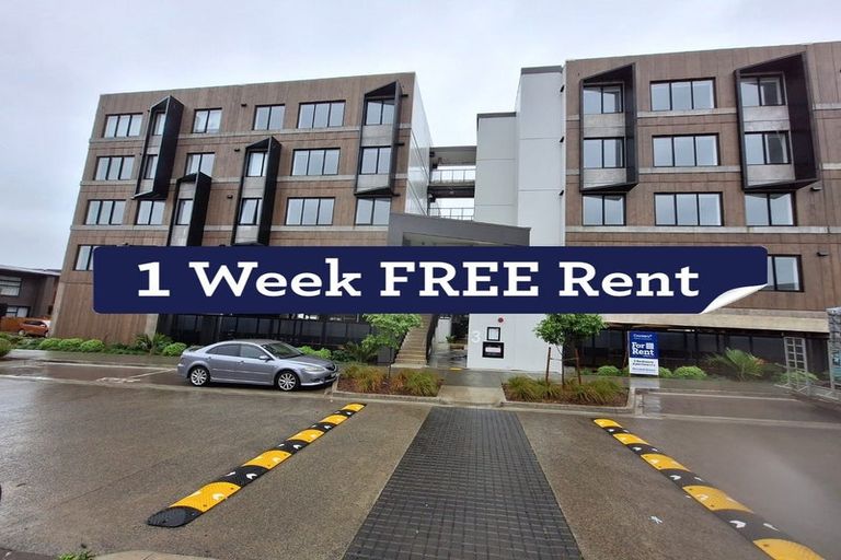 Photo of property in 150 Mcleod Road, Te Atatu South, Auckland, 0610