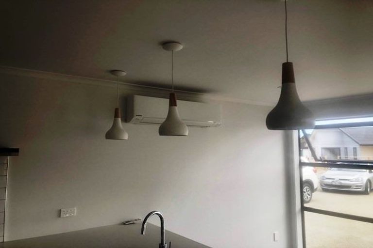 Photo of property in 3 Kaiwaru Place, Waikanae, 5036