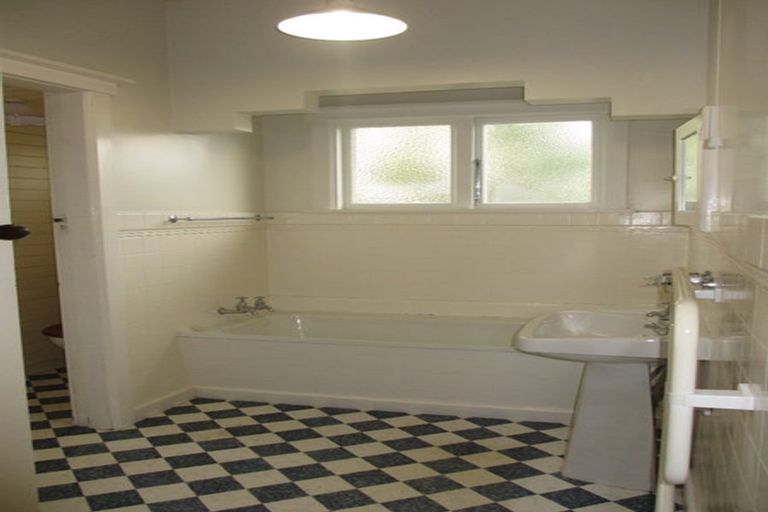 Photo of property in 60 Matai Street, Riccarton, Christchurch, 8011