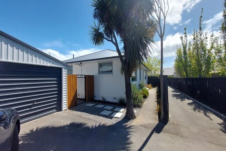 Photo of property in 55 Mcfaddens Road, St Albans, Christchurch, 8052