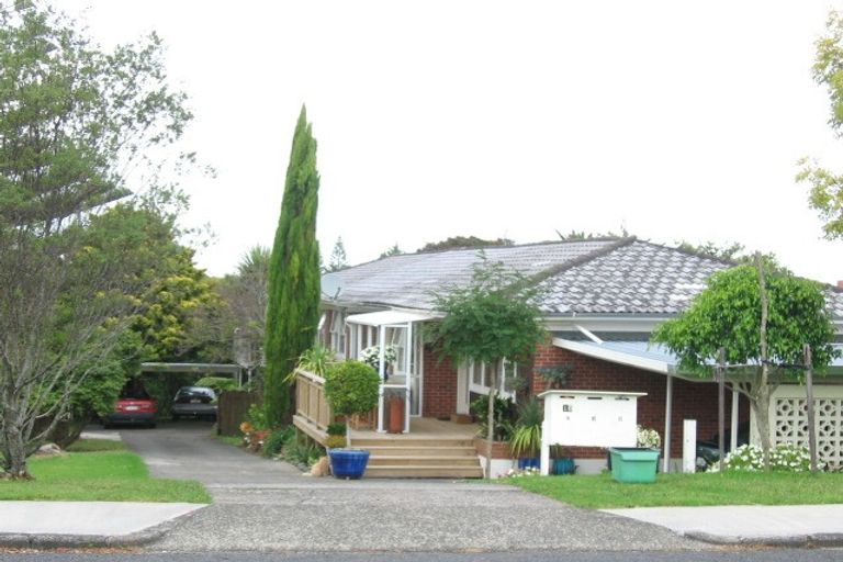 Photo of property in 16 Grassways Avenue, Pakuranga, Auckland, 2010