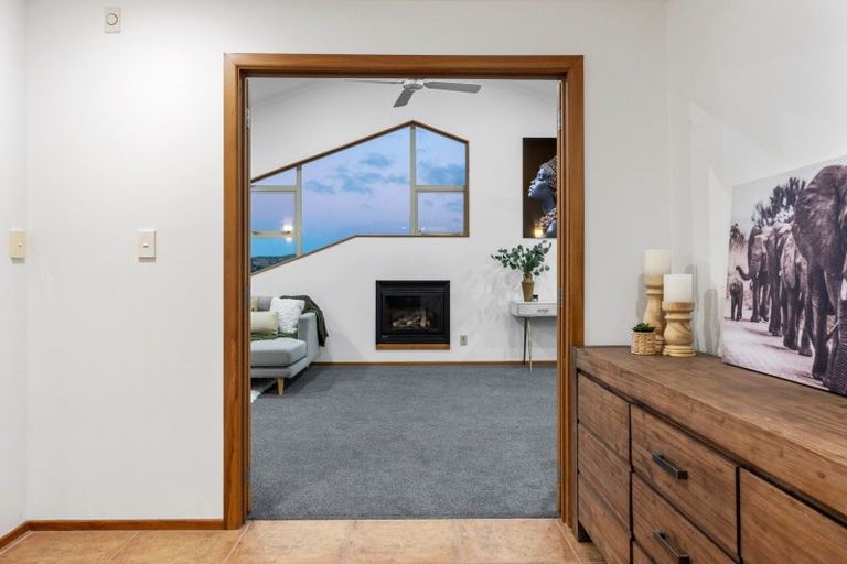 Photo of property in 50 Plateau Heights, Mount Maunganui, 3116