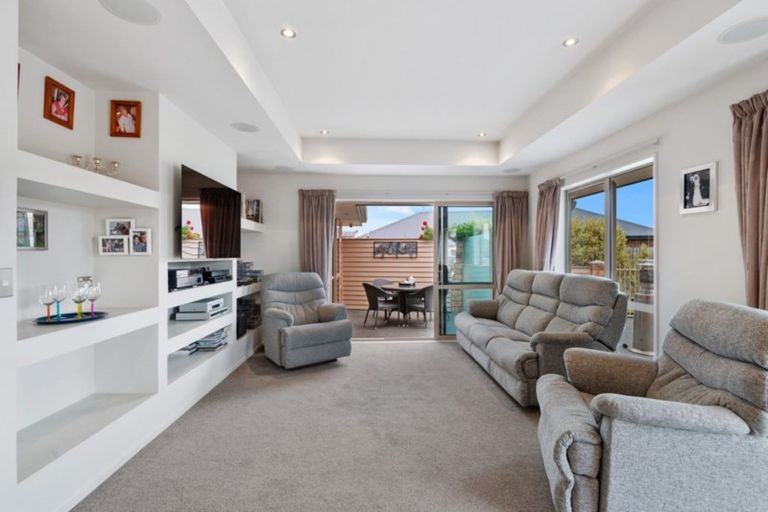 Photo of property in 10 Spitfire Place, Wigram, Christchurch, 8042