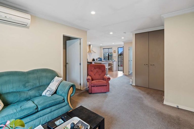 Photo of property in 3/690 Ferry Road, Woolston, Christchurch, 8023