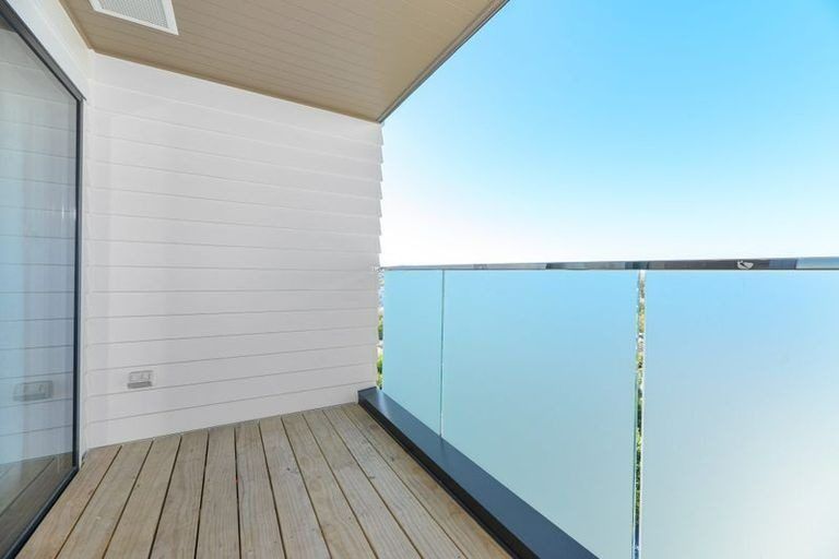 Photo of property in 303/48 Clay Works Lane, New Lynn, 0600