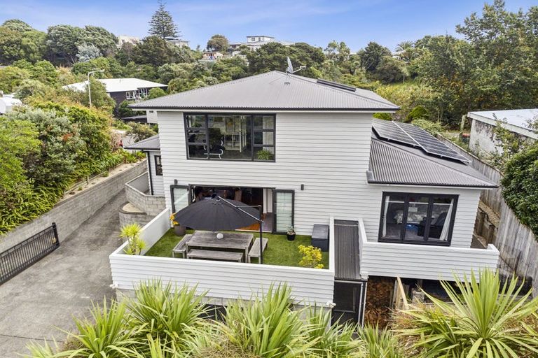 Photo of property in 34 Renown Road, Raumati South, Paraparaumu, 5032