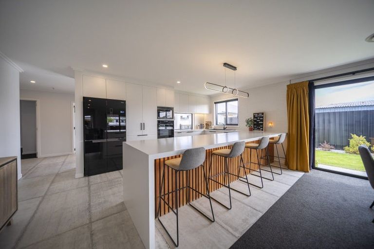 Photo of property in 10 Orbell Crescent, Te Anau, 9679