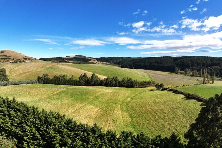 Photo of property in 665 Berwick Road, Berwick Forest, Outram, 9073