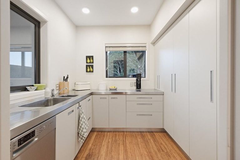 Photo of property in 38 Vernon Road, Minden, Tauranga, 3171