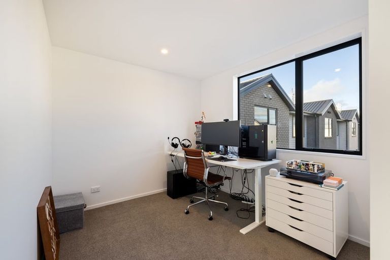 Photo of property in 13 Koral Lane, Broomfield, Christchurch, 8042