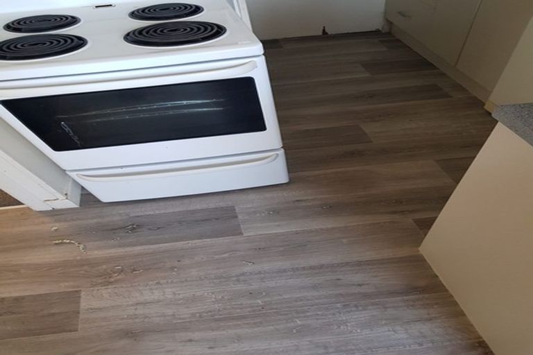 Photo of property in 7 Kia Ora Road, Beach Haven, Auckland, 0626