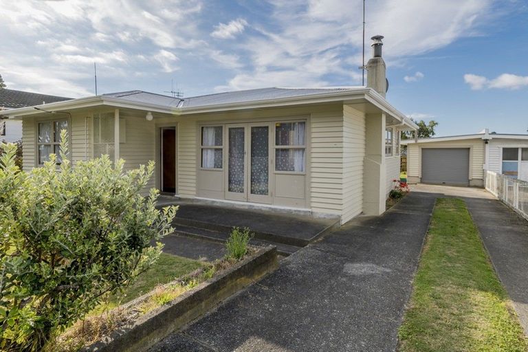 Photo of property in 46 Lupin Road, Otaki, 5512