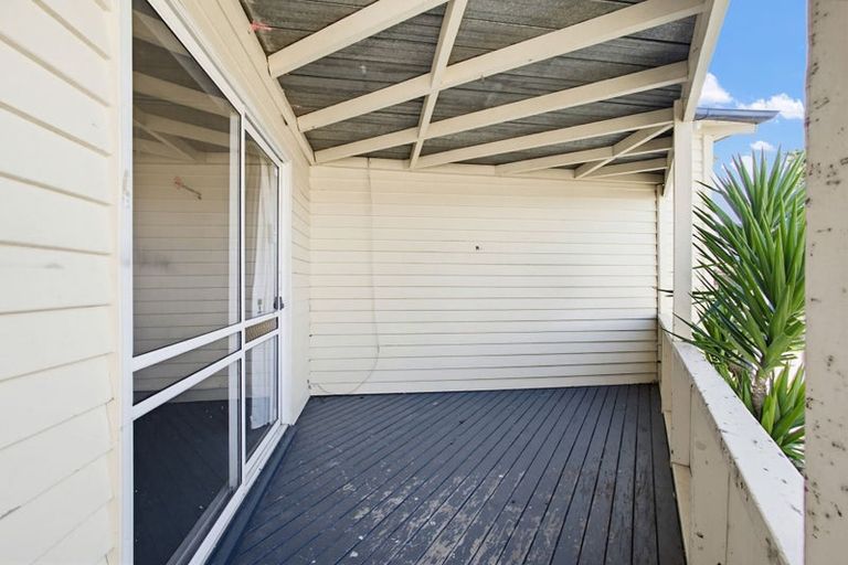 Photo of property in 1/38 Wordsworth Crescent, Maraenui, Napier, 4110