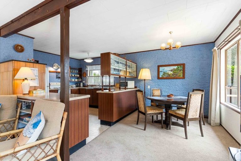 Photo of property in 419 Linton Crescent, Whangamata, 3620