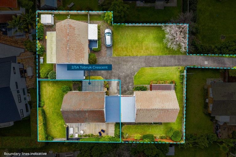 Photo of property in 3/5a Tobruk Crescent, Milford, Auckland, 0620