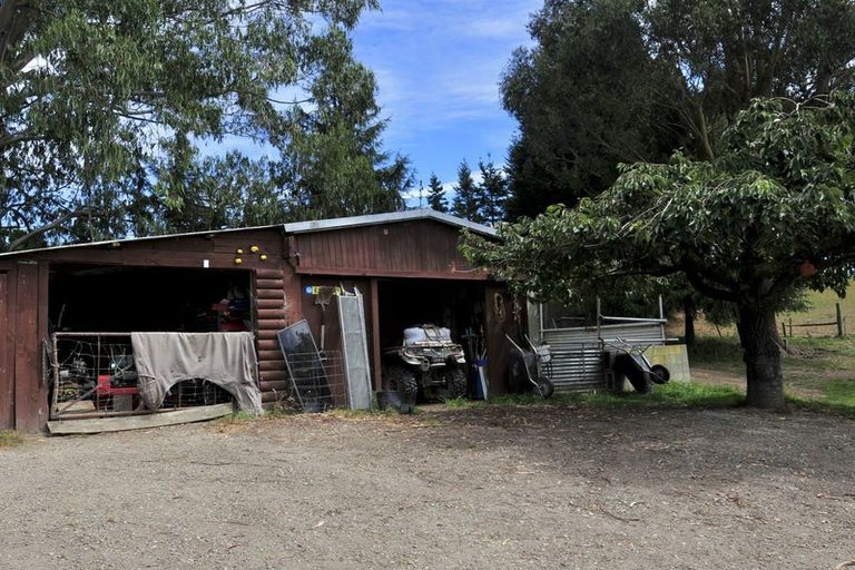 Photo of property in 20 Mckenzie Road, Livingstone, Oamaru, 9491