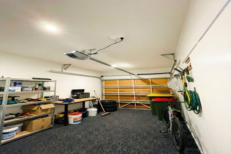 Photo of property in 14 Rangimarie Close, Opaheke, Papakura, 2113